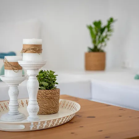 Anthea Βίλα Εγκαρές