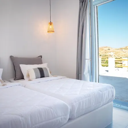 Anthea Βίλα Εγκαρές